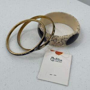 Antika nwt black cream 3 bangle set
